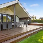 Filipa - 200m From The Sea By Interhome * Egernsund