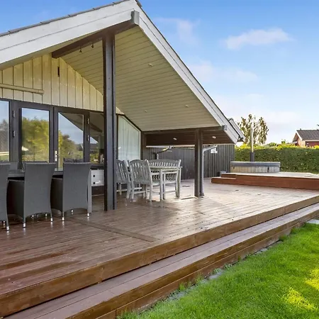 Filipa - 200m From The Sea By Interhome * Egernsund