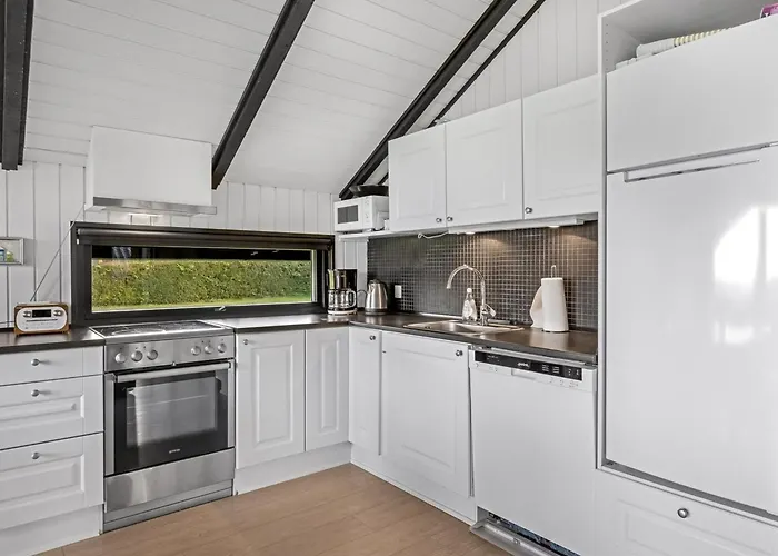 Filipa - 200m From The Sea By Interhome * Egernsund