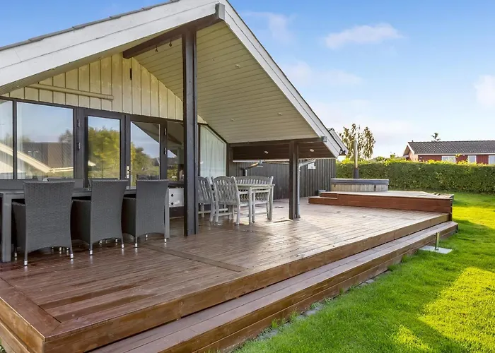 Filipa - 200m From The Sea By Interhome * Egernsund