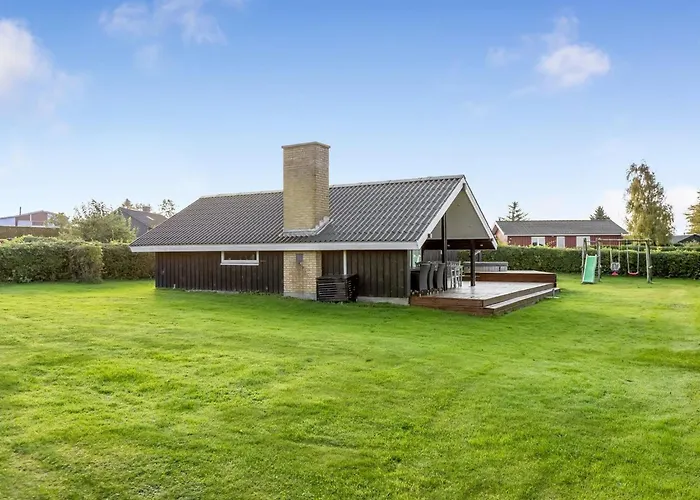 Filipa - 200m From The Sea By Interhome Nyaraló Egernsund